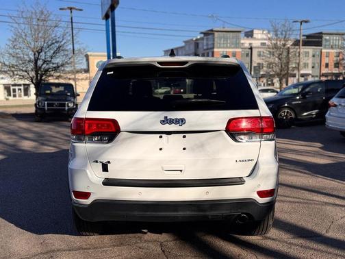 2018 Jeep Grand Cherokee Laredo E
