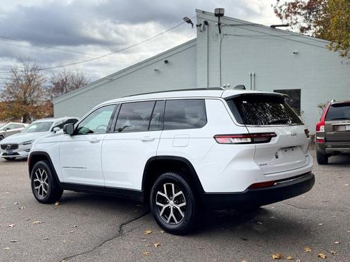 2024 Jeep Grand Cherokee L Limited