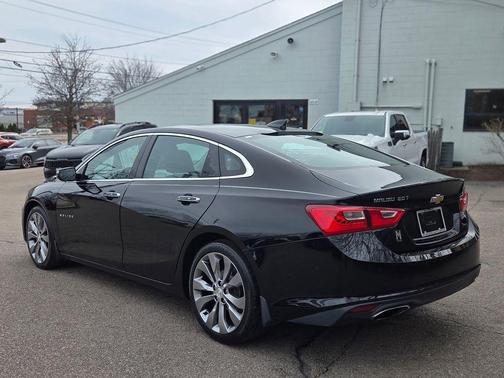 Mosaic Black Metallic 2016 Chevrolet Malibu Premier