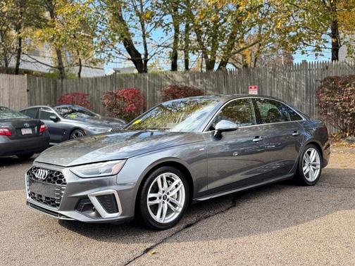 2023 Audi A4 45 S line Premium Plus