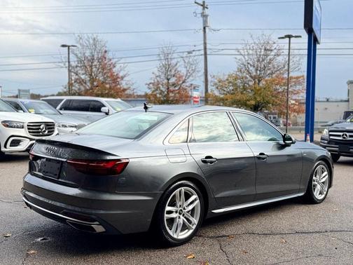 2023 Audi A4 45 S line Premium Plus