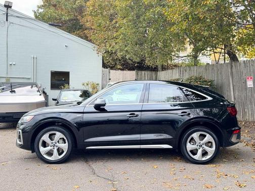 2021 Audi Q5 45 Premium Plus