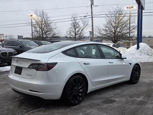 2022 Tesla Model 3 Performance