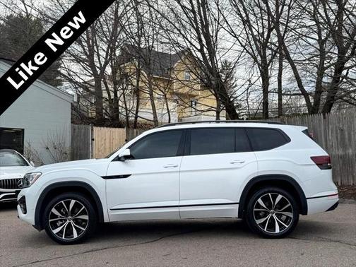 2024 Volkswagen Atlas 2.0T SEL Premium R-Line 4MOTION