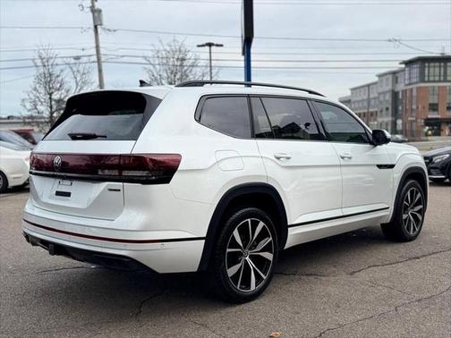 2024 Volkswagen Atlas 2.0T SEL Premium R-Line 4MOTION