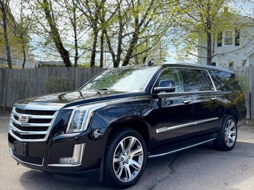 2016 Cadillac Escalade ESV Luxury