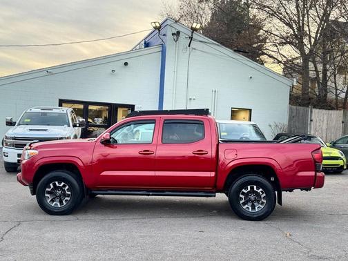 2021 Toyota Tacoma SR