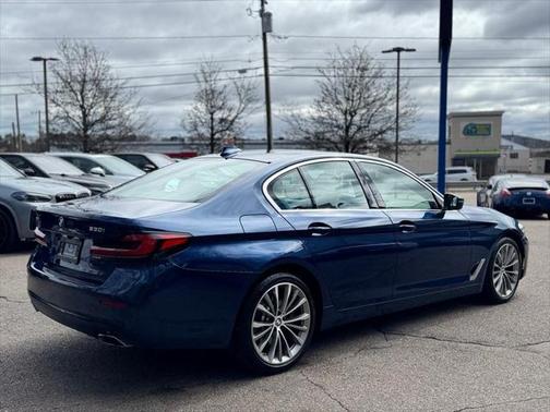 2022 BMW 530 530i xDrive