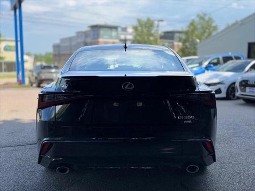 2022 Lexus IS 350 Base