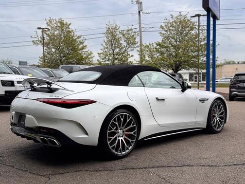 Moonlight White 2022 Mercedes-Benz AMG SL 55 Base
