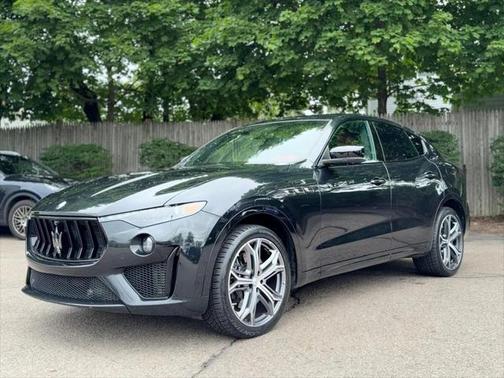 2022 Maserati Levante Modena S