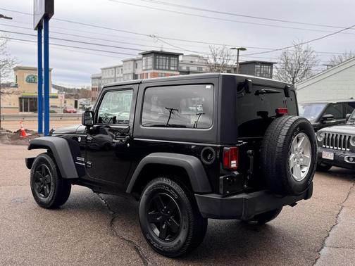 2017 Jeep Wrangler Sport
