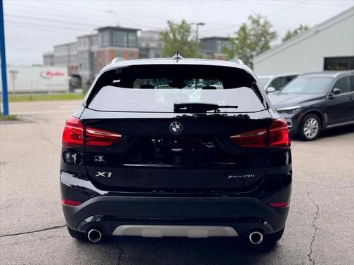 2022 BMW X1 xDrive28i