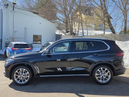 2023 BMW X5 xDrive40i