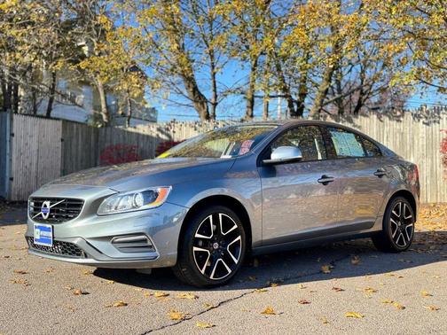 2017 Volvo S60 T5 Dynamic