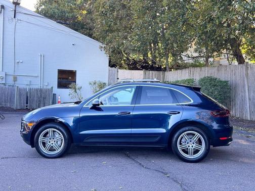 2016 Porsche Macan S