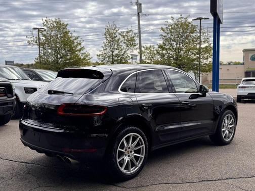 Black 2015 Porsche Macan Macan S