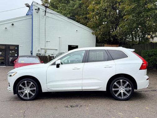 2021 Volvo XC60 T5 Inscription