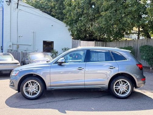 2017 Audi Q5 2.0T Premium Plus