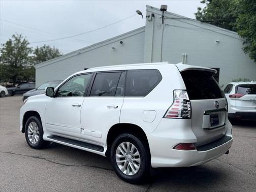 2017 Lexus GX 460 Base