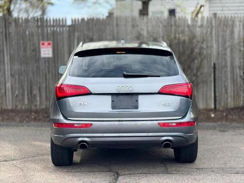 2017 Audi Q5 2.0T Premium Plus