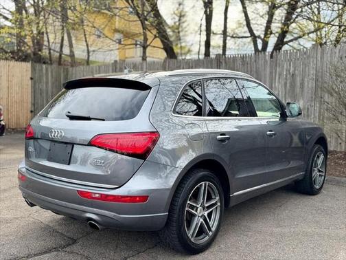 2017 Audi Q5 2.0T Premium Plus