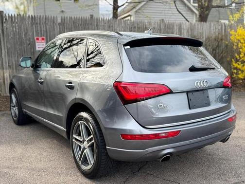 2017 Audi Q5 2.0T Premium Plus
