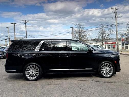 2023 Cadillac Escalade ESV Premium Luxury