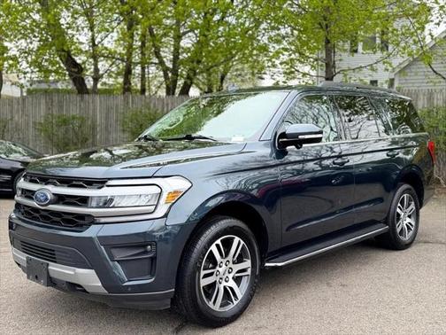 2022 Ford Expedition XLT