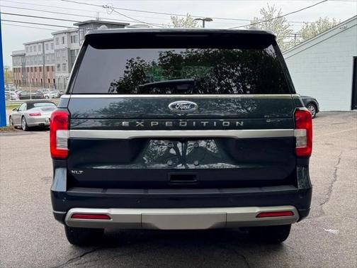2022 Ford Expedition XLT