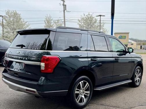 2022 Ford Expedition XLT
