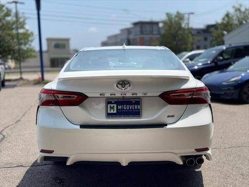 2019 Toyota Camry SE