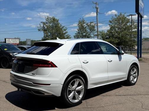 2023 Audi Q8 55 Premium Plus