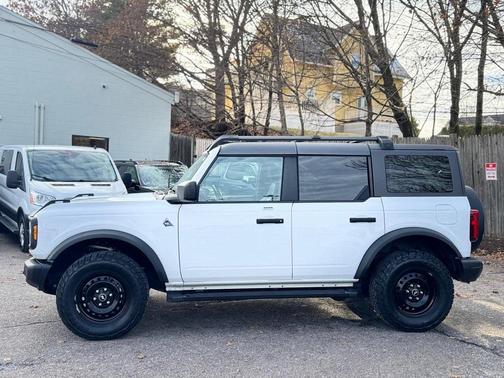 2022 Ford Bronco Black Diamond