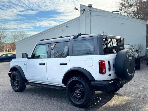 2022 Ford Bronco Black Diamond
