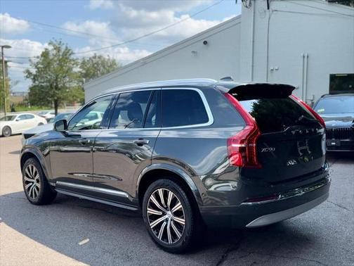 2022 Volvo XC90 T6 Inscription