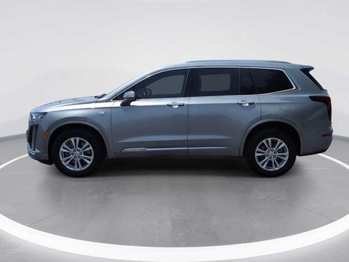 Silver Metallic 2025 Cadillac XT6 Luxury AWD
