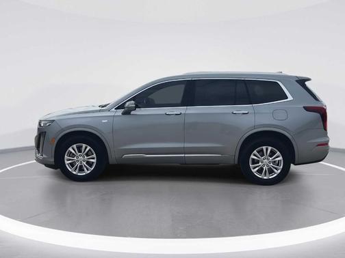 Silver Metallic 2025 Cadillac XT6 Luxury AWD