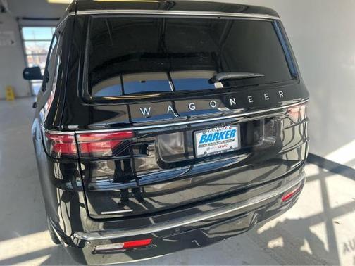 2023 Jeep Wagoneer Series II
