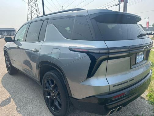2024 Chevrolet Traverse RS