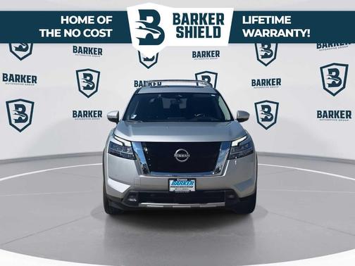 Brilliant Silver Metallic 2023 Nissan Pathfinder Platinum