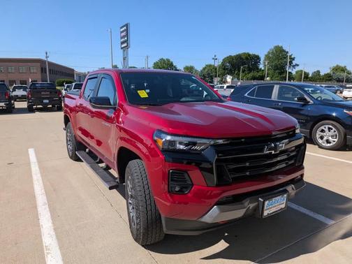Radiant Red 2024 Chevrolet Colorado Z71