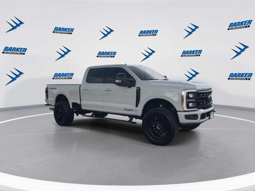 2025 Ford F-350 Lariat Super Duty
