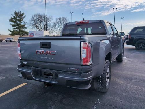 2022 GMC Canyon AT4