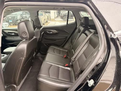 Ebony Twilight Metallic 2022 GMC Terrain SLT