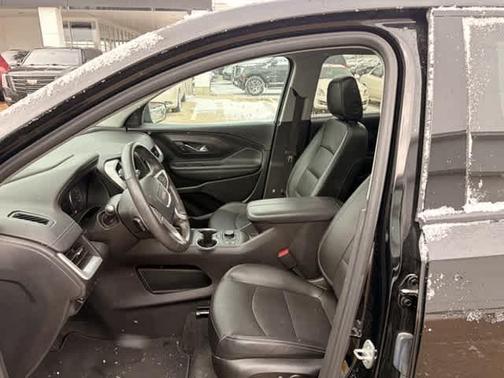 Ebony Twilight Metallic 2022 GMC Terrain SLT