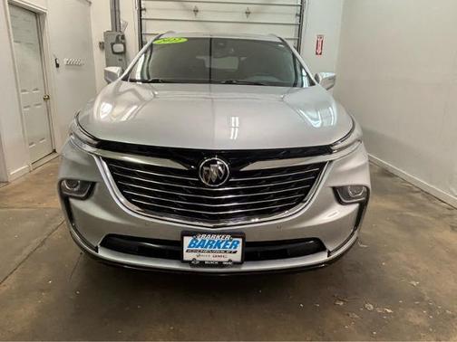 2022 Buick Enclave Essence