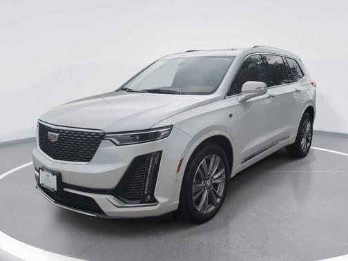 Crystal White Tri-Coat 2024 Cadillac XT6 Premium Luxury AWD