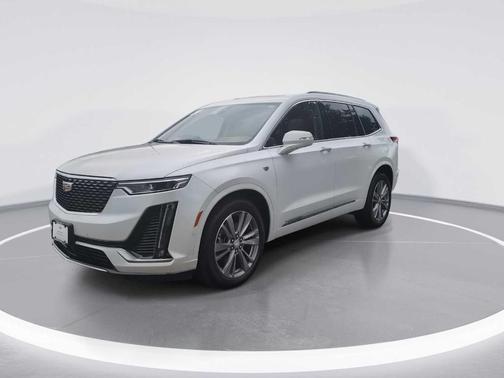 Crystal White Tri-Coat 2024 Cadillac XT6 Premium Luxury AWD