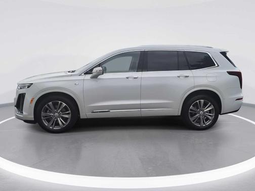 Crystal White Tri-Coat 2024 Cadillac XT6 Premium Luxury AWD